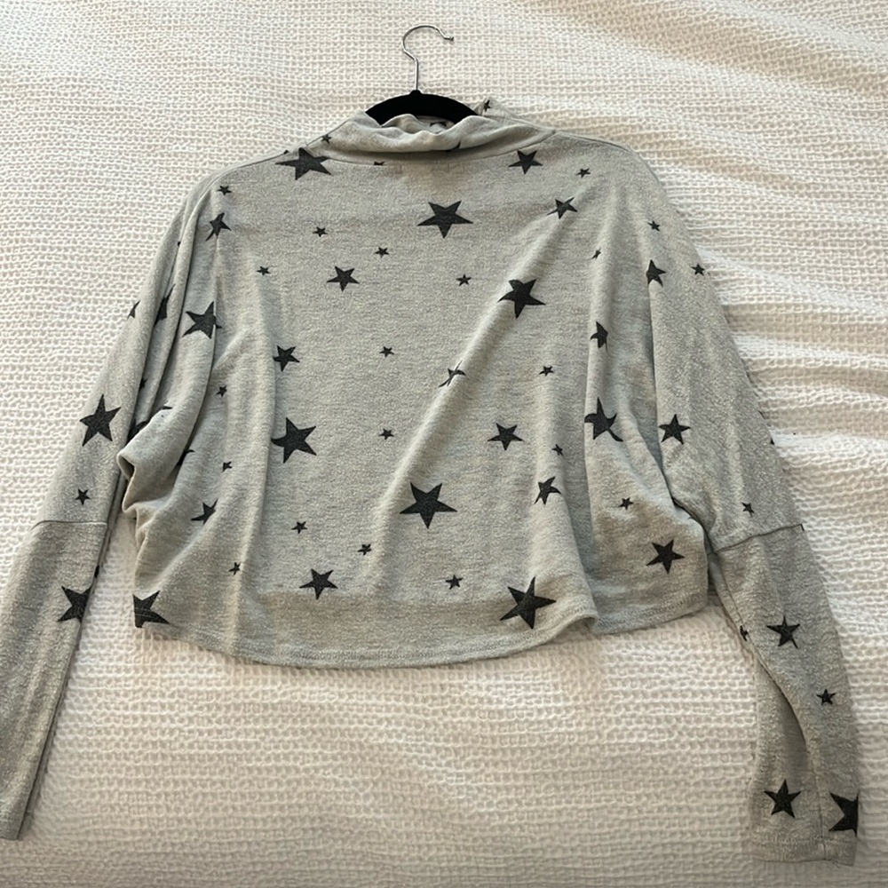 Mock neck star pattern sweater